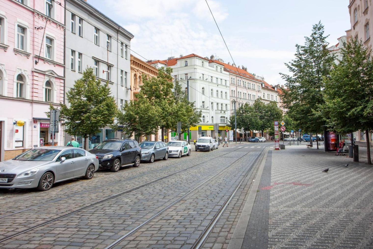 Blueground Rostovska Str Renovated Furnished Prg-19 Appartamento Praga